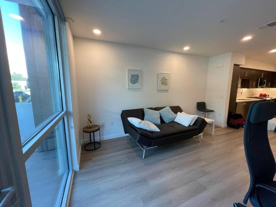 Luxurious Apartment Bardeen New Port Beach 1 Bedroom Irvine Eksteriør billede