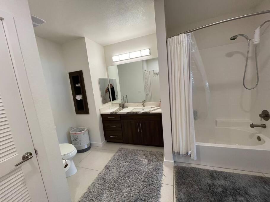 Luxurious Apartment Bardeen New Port Beach 1 Bedroom Irvine Eksteriør billede