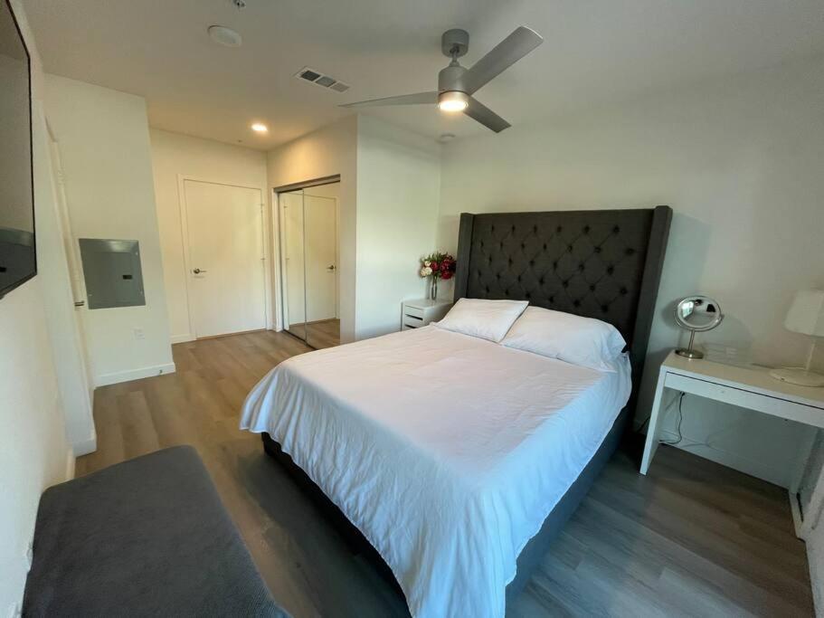 Luxurious Apartment Bardeen New Port Beach 1 Bedroom Irvine Eksteriør billede